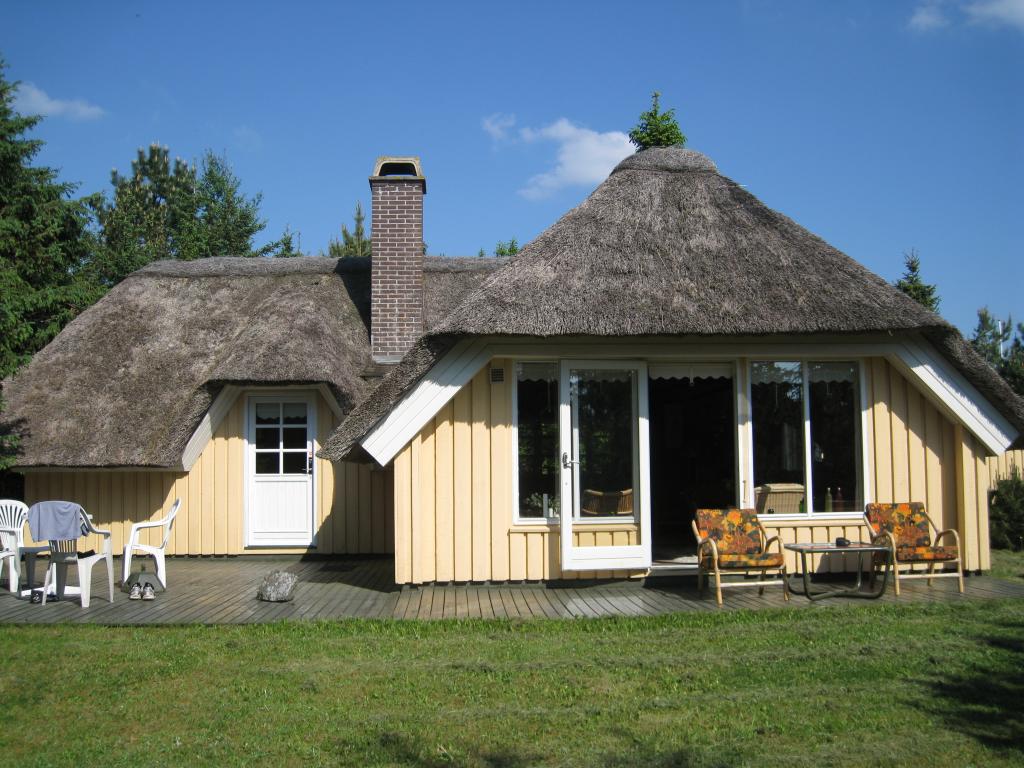 Sommerhuset set forfra