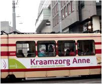 Kraamzorg Anne reclame op tram