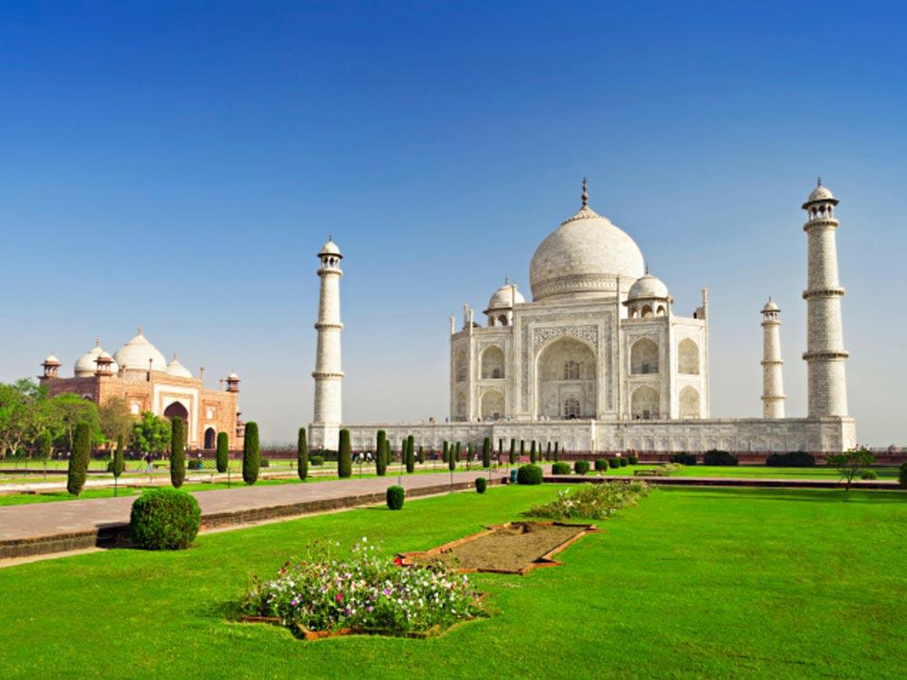 free travel classified ads