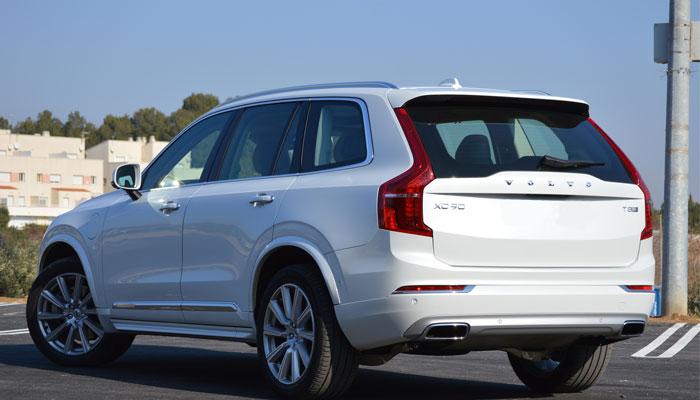 Volvo xc90 Rear View